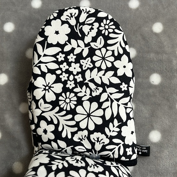 Kate Spade Mitts - Picture 5 of 7